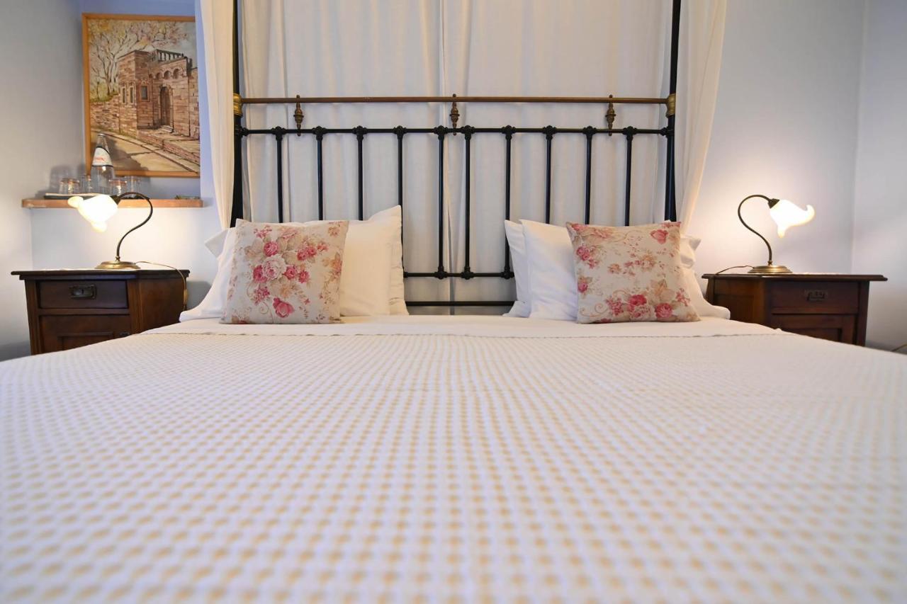 Perleas Hotel Kámbosz Kültér fotó